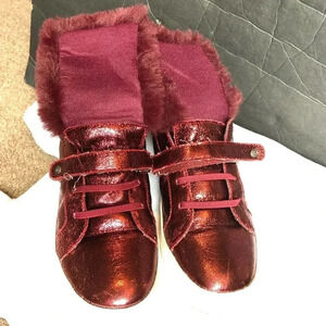 Bond Faux Fur upper out Sneakers/Shoes Girl size 4M
